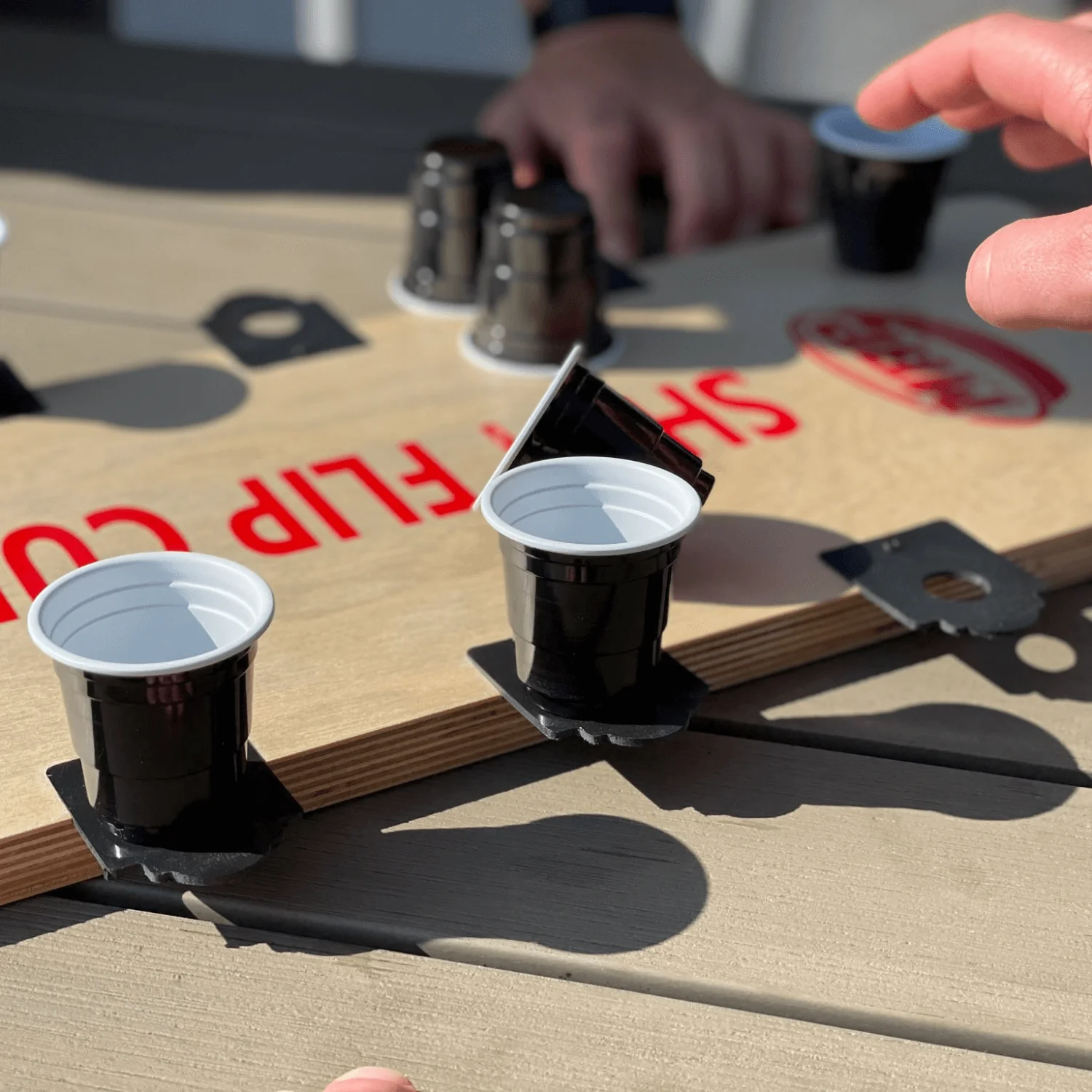 Trinkspiel 'Mini Flip Cup' - Image 3